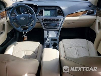 Zdjęcie 8 z 13 samochodu: 2017 HYUNDAI SONATA LIMITED VIN:5NPE34AF2HH451971 - miniatura
