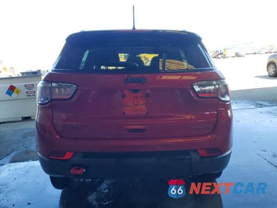 Zdjęcie 6 z 14 samochodu: 2025 JEEP COMPASS TRAILHAWK VIN:3C4NJDDN9ST557561 - miniatura