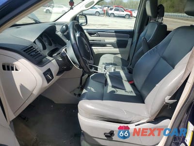 Zdjęcie 7 z 13 samochodu: 2013 VOLKSWAGEN ROUTAN SE VIN:2C4RVABG4DR725184 - miniatura