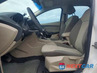 Zdjęcie 7 z 12 samochodu: 2012 FORD FOCUS SE VIN:1FAHP3F2XCL352665 - miniatura