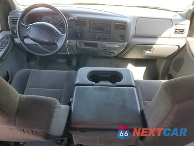 Zdjęcie 8 z 12 samochodu: 2002 FORD F350 SRW SUPER DUTY VIN:1FTSW31F72EC35559 - miniatura