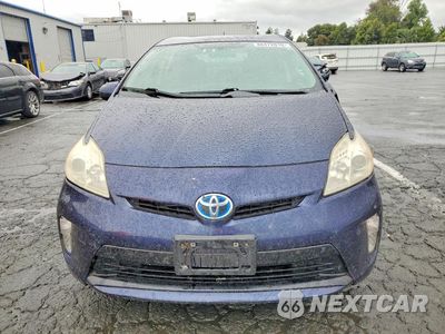 Piąte zdjęcie samochodu w środku: 2013 TOYOTA PRIUS TWO VIN:JTDKN3DU1D1629291 - miniatura