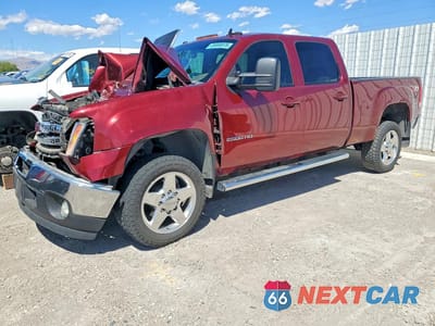 2013 GMC SIERRA C2500 SLT 1GT111EGXDF136183 - główne zdjęcie licytacji z USA - miniatura