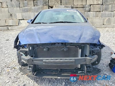 Piąte zdjęcie samochodu w środku: 2019 HYUNDAI SONATA SE VIN:5NPE24AF1KH819051 - miniatura