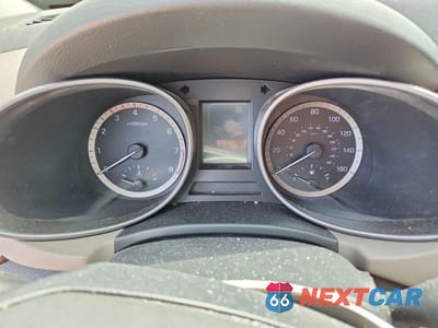 Zdjęcie 9 z 13 samochodu: 2017 HYUNDAI SANTA FE SPORT 2.4L VIN:5NMZU3LB7HH047757 - miniatura