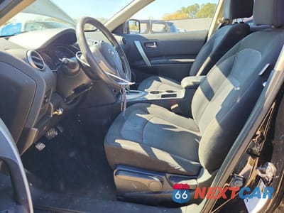 Zdjęcie 7 z 14 samochodu: 2013 NISSAN ROGUE S VIN:JN8AS5MT4DW549899 - miniatura