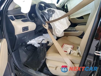 Zdjęcie 7 z 11 samochodu: 2025 TOYOTA HIGHLANDER LIMITED VIN:5TDKDRAH0SS558078 - miniatura