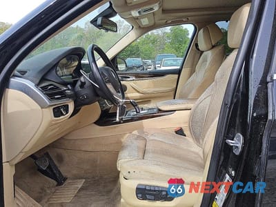 Zdjęcie 7 z 13 samochodu: 2014 BMW X5 XDRIVE35I VIN:5UXKR0C57E0H25514 - miniatura