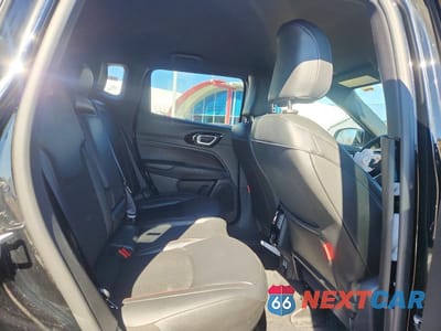 Zdjęcie 11 z 13 samochodu: 2025 JEEP COMPASS TRAILHAWK VIN:3C4NJDDN8ST593659 - miniatura