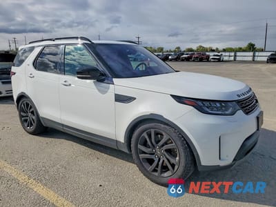 Czwarte zdjęcie samochodu z boku: 2017 LAND ROVER DISCOVERY HSE VIN:SALRRBBK4HA034366 - miniatura