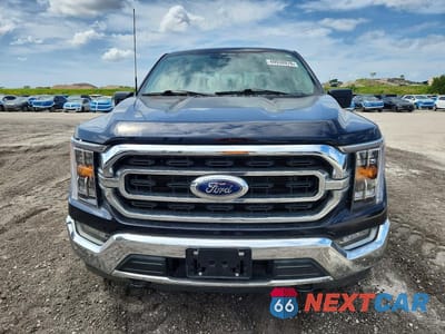 Piąte zdjęcie samochodu w środku: 2023 FORD F150 SUPERCREW VIN:1FTFW1E84PKF79795 - miniatura