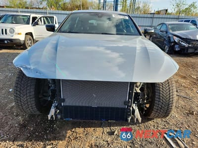 Piąte zdjęcie samochodu w środku: 2023 BMW I4 EDRIVE 40 VIN:WBY73AW00PFN55345 - miniatura