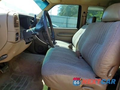 Zdjęcie 7 z 12 samochodu: 1998 CHEVROLET GMT-400 C1500 VIN:1GCEC19W3WE237930 - miniatura