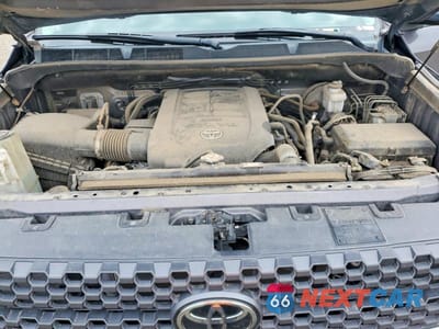 Zdjęcie 11 z 12 samochodu: 2021 TOYOTA TUNDRA CREWMAX SR5 VIN:5TFEY5F19MX299299 - miniatura