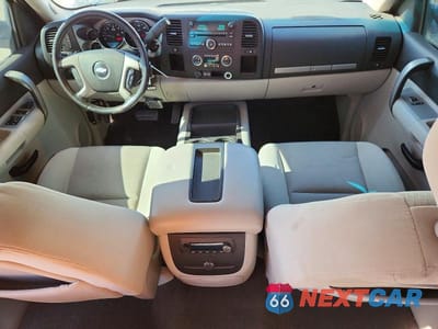 Zdjęcie 8 z 13 samochodu: 2007 CHEVROLET SILVERADO C1500 CREW CAB VIN:2GCEC13J271594418 - miniatura