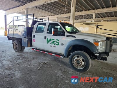 Czwarte zdjęcie samochodu z boku: 2016 FORD F550 SUPER DUTY VIN:1FD0W5HT7GEB99020 - miniatura