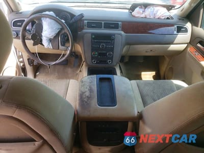 Zdjęcie 8 z 13 samochodu: 2011 GMC YUKON XL K1500 SLE VIN:1GKS2HE33BR283890 - miniatura