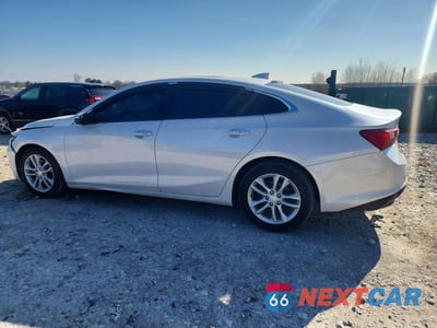 Drugie zdjęcie samochodu z przodu: 2017 CHEVROLET MALIBU LT VIN:1G1ZE5ST3HF126805 - miniatura