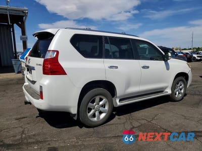 Trzecie zdjęcie samochodu z tyłu: 2011 LEXUS GX 460 BASE VIN:JTJBM7FX9B5032345 - miniatura