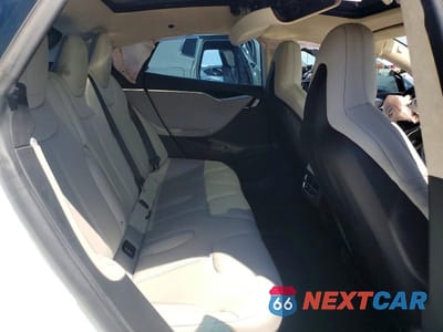Zdjęcie 10 z 12 samochodu: 2016 TESLA MODEL S VIN:5YJSA1E40GF134171 - miniatura