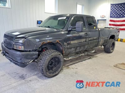 2004 CHEVROLET SILVERADO K2500 HEAVY DUTY 1GCHK29204E271677 - główne zdjęcie licytacji z USA - miniatura