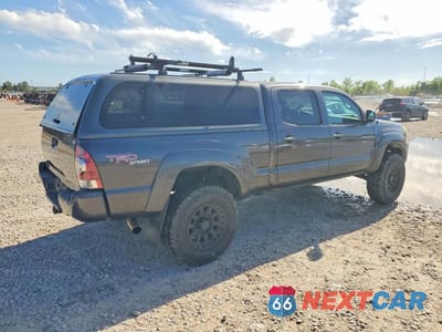 Trzecie zdjęcie samochodu z tyłu: 2010 TOYOTA TACOMA PRERUNNER V6 VIN:3TMKU4HNXAM026723 - miniatura