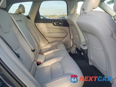Zdjęcie 11 z 13 samochodu: 2023 VOLVO XC60 PLUS VIN:YV4L12RE0P1391480 - miniatura