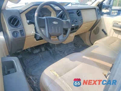 Zdjęcie 8 z 13 samochodu: 2008 FORD F350 SRW SUPER DUTY VIN:1FDSF30518EC32783 - miniatura