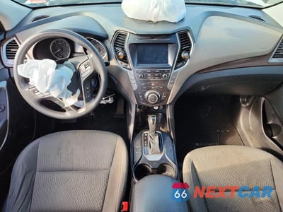 Zdjęcie 8 z 12 samochodu: 2018 HYUNDAI SANTA FE SE VIN:KM8SMDHF2JU261701 - miniatura