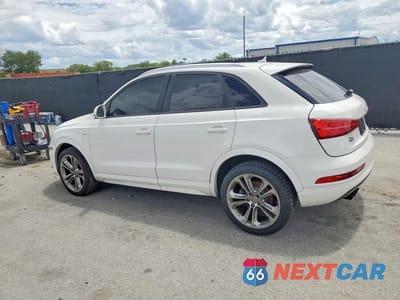Drugie zdjęcie samochodu z przodu: 2018 AUDI Q3 PREMIUM VIN:WA1BCCFS1JR000526 - miniatura