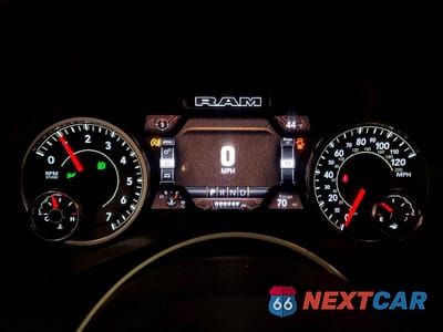 Zdjęcie 9 z 11 samochodu: 2023 RAM 1500 TRADESMAN VIN:1C6RRFGGXPN671201 - miniatura