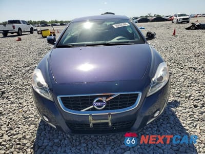 Piąte zdjęcie samochodu w środku: 2013 VOLVO C70 T5 VIN:YV1672MC8DJ139955 - miniatura