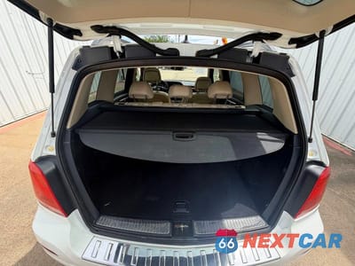 Zdjęcie 14 z 14 samochodu: 2015 MERCEDES-BENZ GLK 350 VIN:WDCGG5HB3FG431200 - miniatura