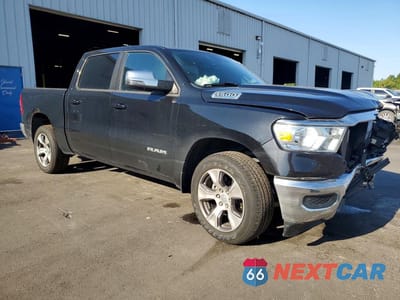 Czwarte zdjęcie samochodu z boku: 2024 RAM 1500 LARAMIE VIN:1C6RREJT2RN218709 - miniatura