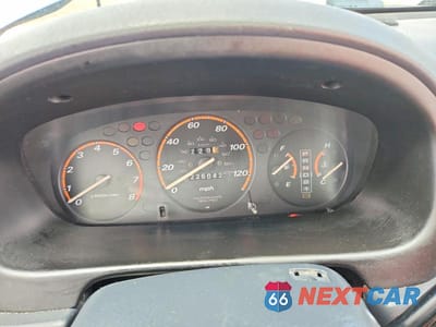 Zdjęcie 9 z 13 samochodu: 2001 HONDA CR-V LX VIN:JHLRD28431C004478 - miniatura