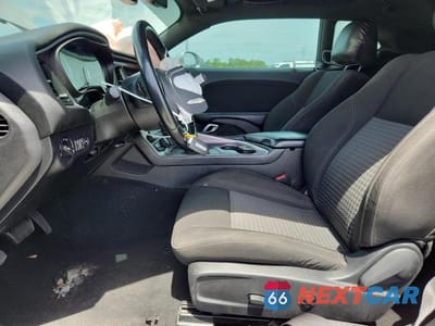 Zdjęcie 7 z 12 samochodu: 2021 DODGE CHALLENGER SXT VIN:2C3CDZAG6MH623243 - miniatura