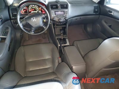 Zdjęcie 8 z 12 samochodu: 2007 HONDA ACCORD HYBRID VIN:JHMCN36437C002729 - miniatura