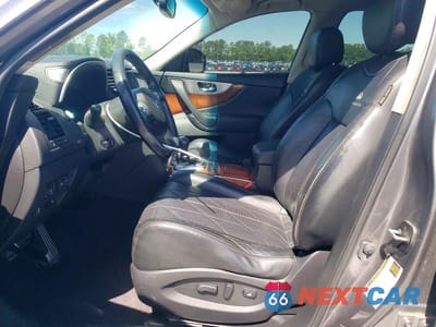 Zdjęcie 7 z 13 samochodu: 2013 INFINITI FX37 BASE VIN:JN8CS1MW6DM173911 - miniatura