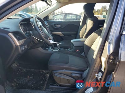 Zdjęcie 7 z 12 samochodu: 2017 JEEP CHEROKEE LATITUDE VIN:1C4PJMCS8HW569753 - miniatura
