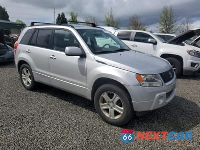 Czwarte zdjęcie samochodu z boku: 2008 SUZUKI GRAND VITARA LUXURY VIN:JS3TD947584100923 - miniatura