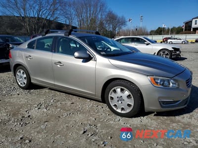 Czwarte zdjęcie samochodu z boku: 2015 VOLVO S60 PREMIER VIN:YV126MFK3F1344782 - miniatura