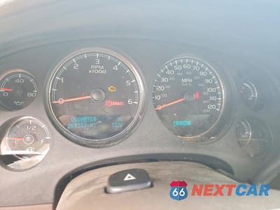 Zdjęcie 9 z 13 samochodu: 2011 CHEVROLET SUBURBAN C1500 LTZ VIN:1GNSCKE02BR289361 - miniatura