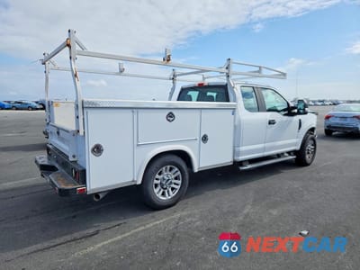 Trzecie zdjęcie samochodu z tyłu: 2017 FORD F250 SUPER DUTY VIN:1FD7X2A67HEE59206 - miniatura