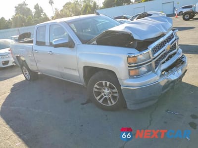 Czwarte zdjęcie samochodu z boku: 2015 CHEVROLET SILVERADO C1500 VIN:1GCRCPEC9FZ281245 - miniatura