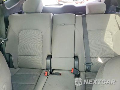 Zdjęcie 10 z 13 samochodu: 2018 HYUNDAI SANTA FE SPORT 2.4L VIN:5XYZTDLB0JG530970 - miniatura