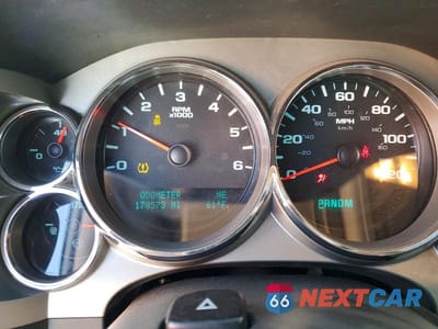 Zdjęcie 9 z 12 samochodu: 2013 CHEV SILVERADO VIN:3GCPKSE72DG109247 - miniatura