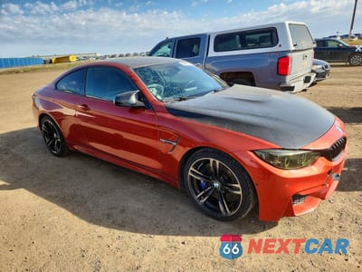 Czwarte zdjęcie samochodu z boku: 2015 BMW M4 VIN:WBS3R9C51FK330976 - miniatura