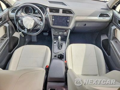 Zdjęcie 8 z 14 samochodu: 2018 VOLKSWAGEN TIGUAN SE VIN:3VV3B7AX0JM064034 - miniatura