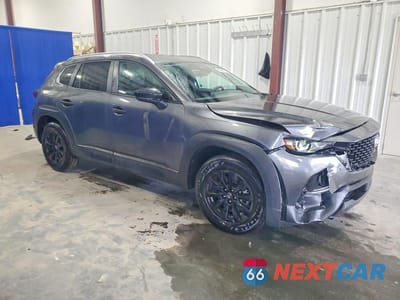 Czwarte zdjęcie samochodu z boku: 2026 MAZDA CX-50 PREFERRED VIN:7MMVABBL6TN466383 - miniatura
