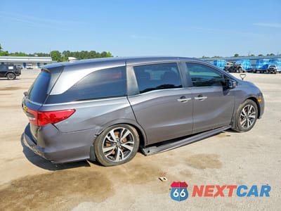 Trzecie zdjęcie samochodu z tyłu: 2023 HONDA ODYSSEY TOURING VIN:5FNRL6H87PB042107 - miniatura